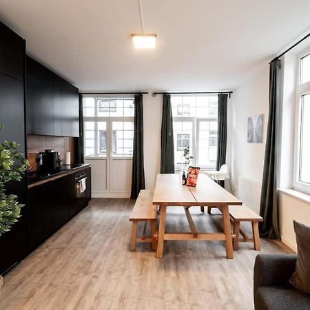 Apartament Hamburg Gem For 12 Zewnętrze zdjęcie